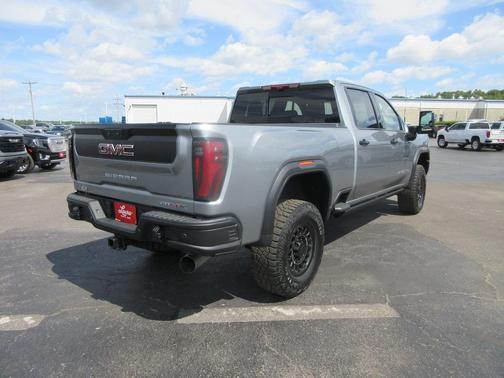 2024 GMC Sierra 2500 AT4X