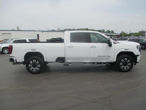 2024 GMC Sierra 3500 Denali