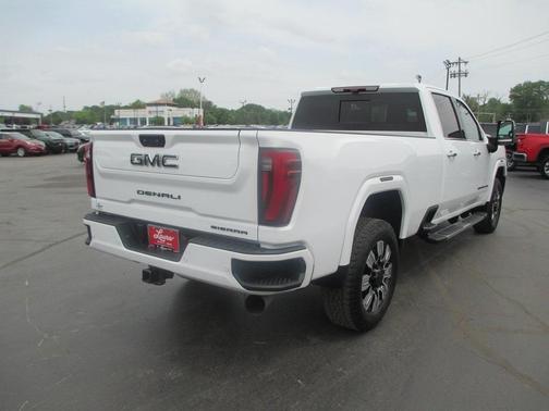 2024 GMC Sierra 3500 Denali