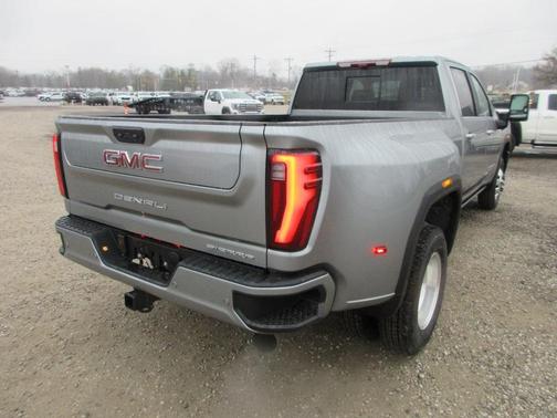 2026 GMC Sierra 3500 Denali
