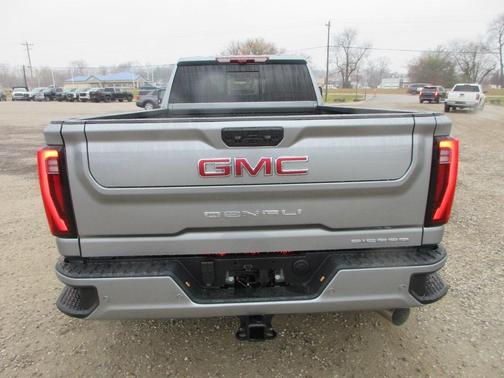 2026 GMC Sierra 3500 Denali