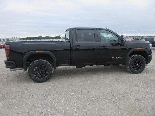 Onyx Black 2026 GMC Sierra 3500 AT4