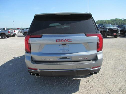 2025 GMC Yukon AT4
