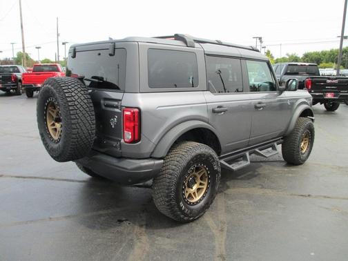 2022 Ford Bronco Black Diamond