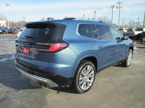 2025 GMC Acadia Denali