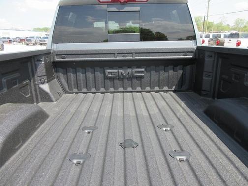 2025 GMC Sierra 2500 AT4