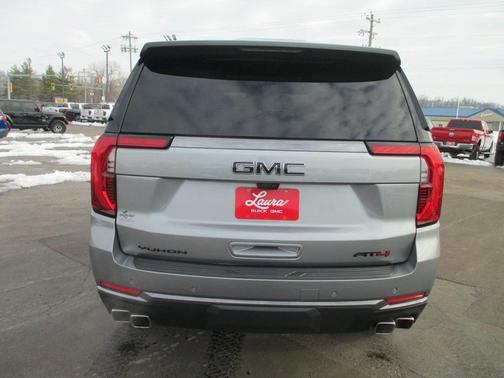 2025 GMC Yukon AT4