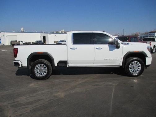 2022 GMC Sierra 2500 Denali