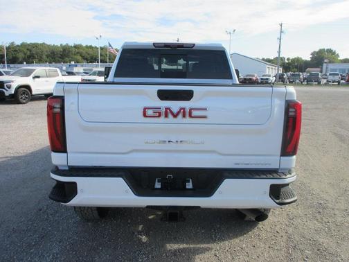 2026 GMC Sierra 2500 Denali