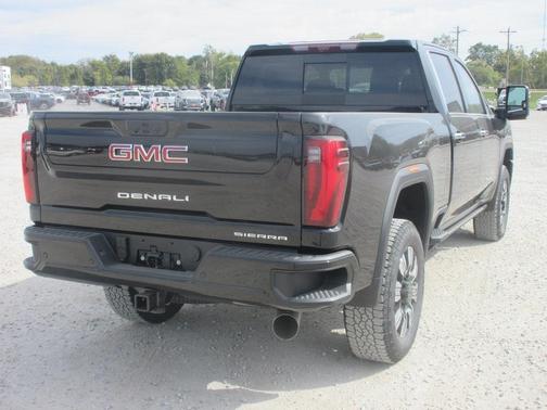 2026 GMC Sierra 3500 Denali