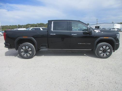 2026 GMC Sierra 3500 Denali