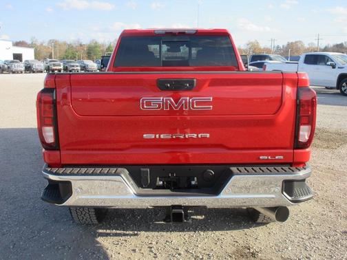 2026 GMC Sierra 3500 SLE
