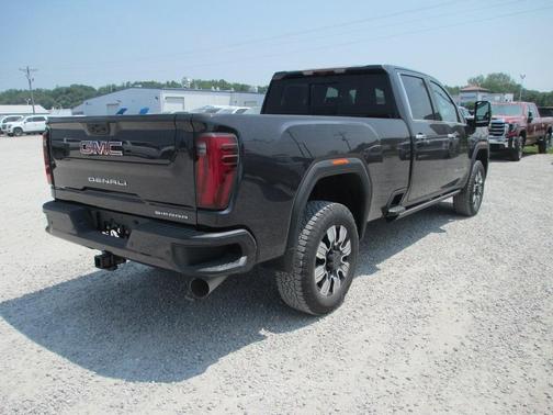 2025 GMC Sierra 3500 Denali