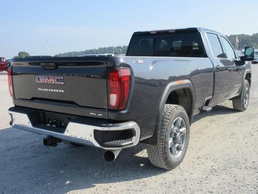 2025 GMC Sierra 3500 SLE