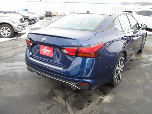 2020 Nissan Altima 2.5 SR