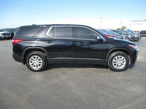 2021 Chevrolet Traverse LS