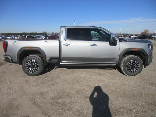 2026 GMC Sierra 2500 Denali Ultimate