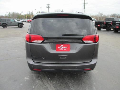 2019 Chrysler Pacifica Touring-L Plus