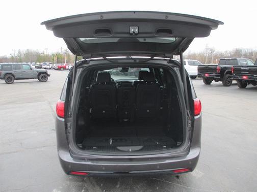 2019 Chrysler Pacifica Touring-L Plus