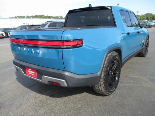 2022 Rivian R1T Adventure Package