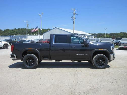 2025 GMC Sierra 2500 SLE
