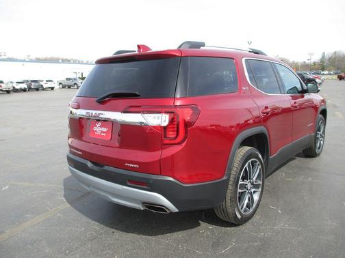 Volcanic Red 2023 GMC Acadia SLT