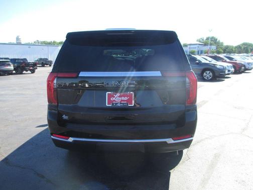Onyx Black 2025 GMC Yukon Elevation