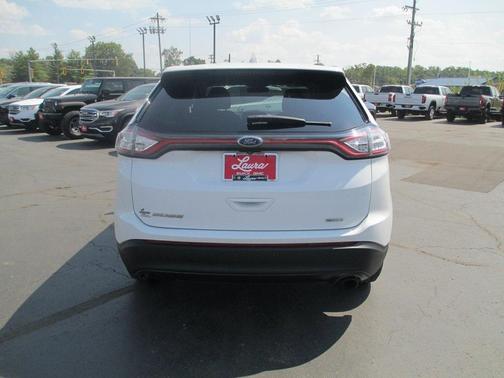 2018 Ford Edge SE