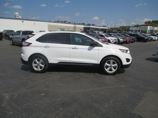 2018 Ford Edge SE