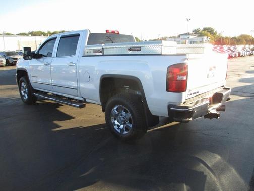 2018 GMC Sierra 2500 SLT