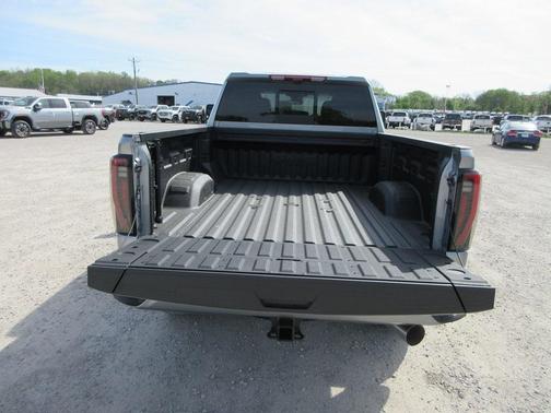 2025 GMC Sierra 2500 AT4