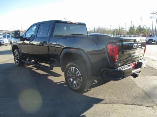 2021 GMC Sierra 2500 AT4