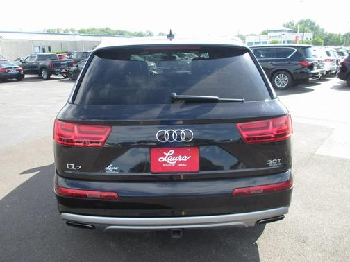 2017 Audi Q7 3.0T Premium Plus