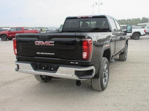 2026 GMC Sierra 2500 SLE