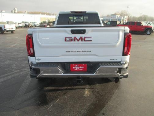 2022 GMC Sierra 3500 SLT