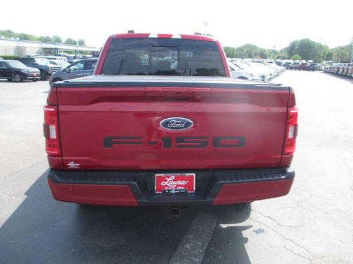 Rapid Red Metallic Tinted Clearcoat 2022 Ford F-150 XLT