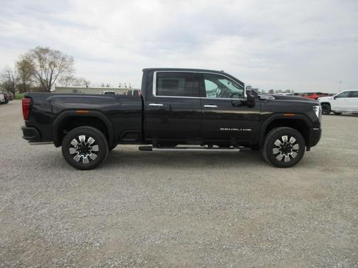 2025 GMC Sierra 2500 Denali