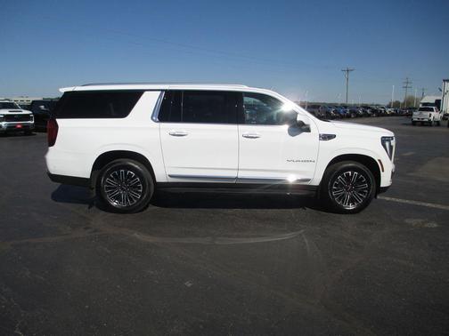 2025 GMC Yukon XL Elevation