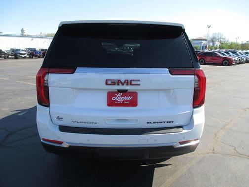 2025 GMC Yukon XL Elevation