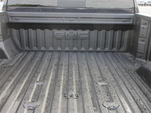 2026 GMC Sierra 2500 SLT