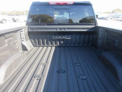 2026 GMC Sierra 2500 SLT