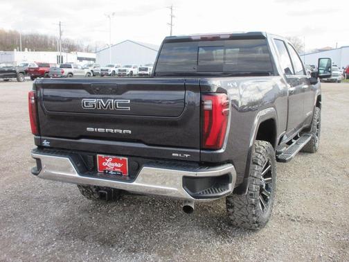 2026 GMC Sierra 2500 SLT
