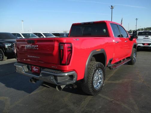 2024 GMC Sierra 3500 SLT