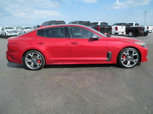 2018 Kia Stinger GT2