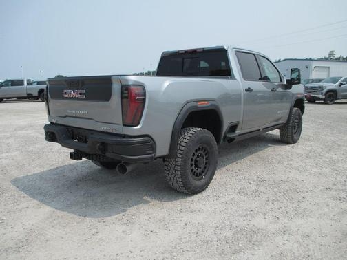 2025 GMC Sierra 2500 AT4X