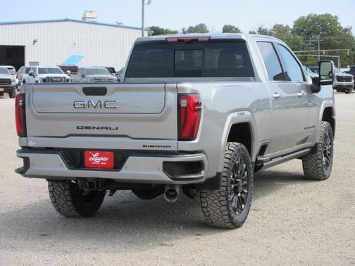 2025 GMC Sierra 2500 Denali Ultimate