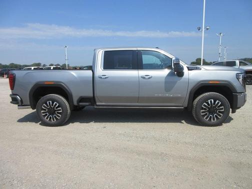 2025 GMC Sierra 2500 Denali Ultimate