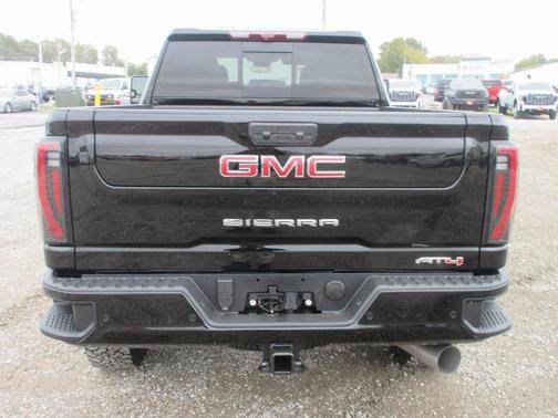 2026 GMC Sierra 2500 AT4
