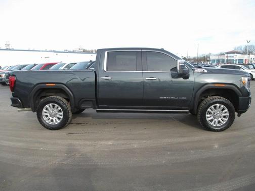 2022 GMC Sierra 2500 Denali