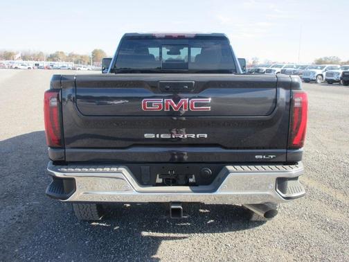 2026 GMC Sierra 3500 SLT